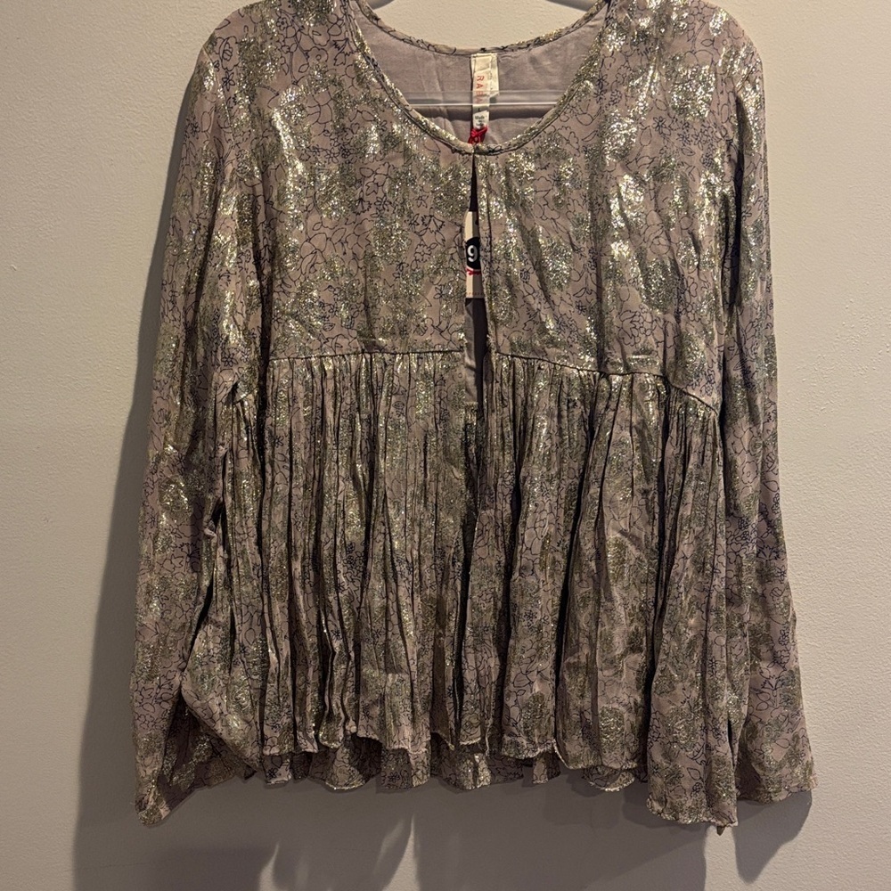 RAGA Silver Floral Blouse size L